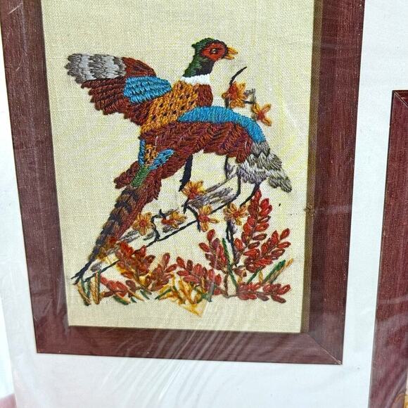Leewards 1976 2 Packages Sealed Crewel Kits Colorful Pheasants Mailbox Country - Picture 8 of 13